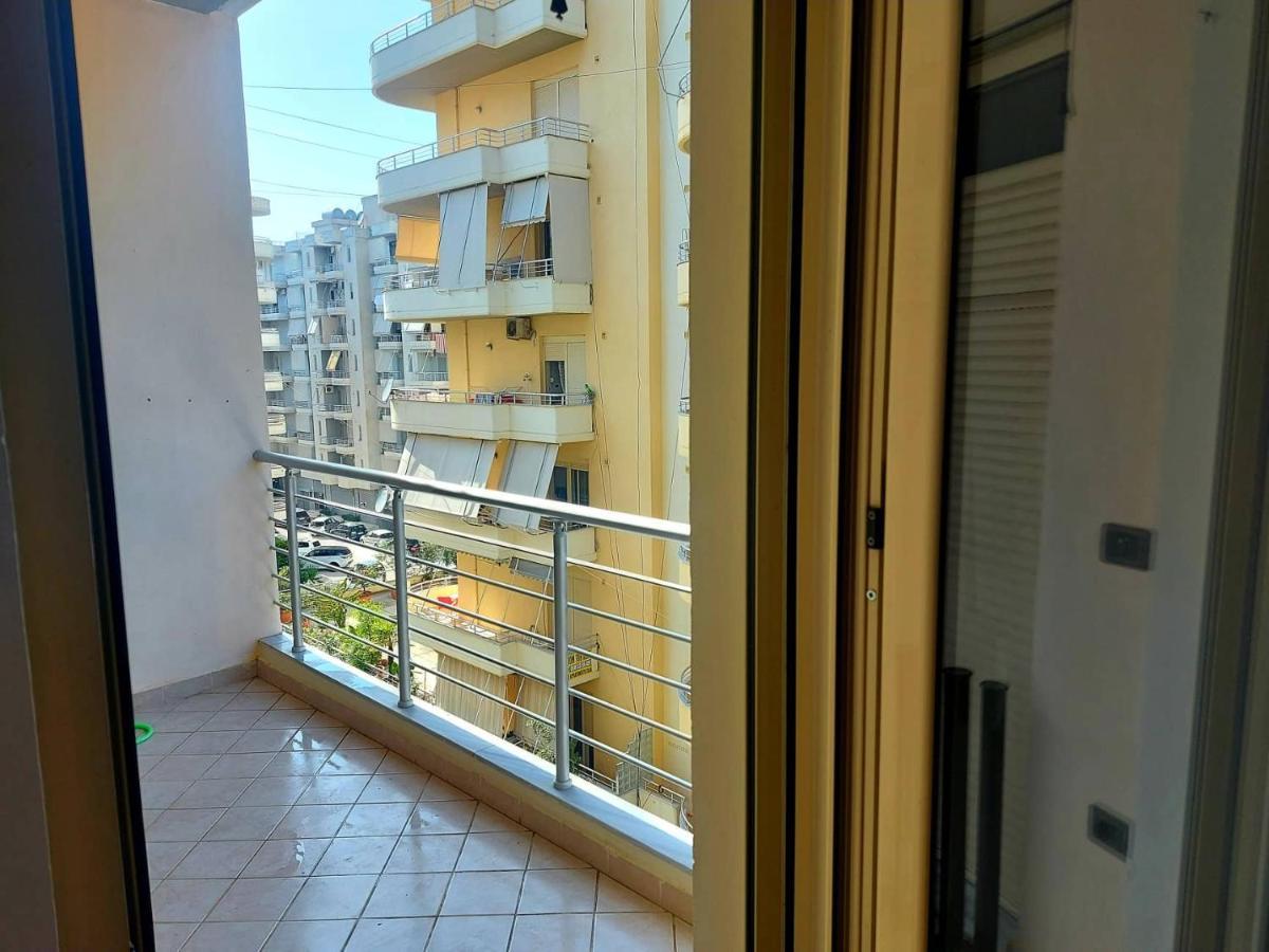 Seaside View 1 Apartment Vlore Ngoại thất bức ảnh